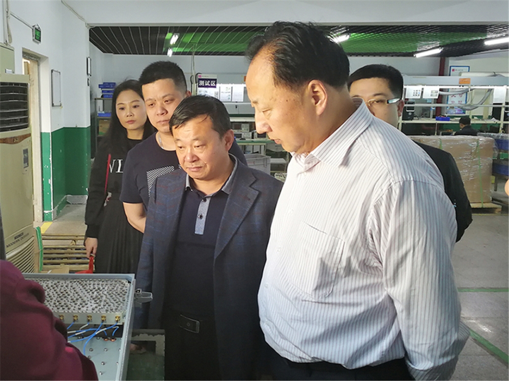 高新区党工委委员叶茂恒率队前往福建考察