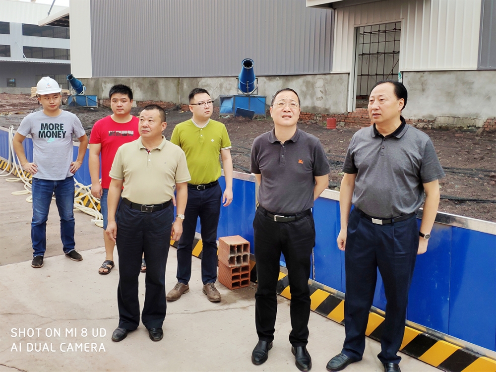 市委常委、高新区党工委书记张邦举视察公司在建项目